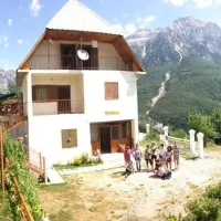 Camping & Hotel Alpbes