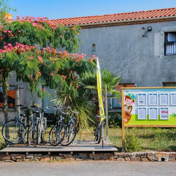 rcn-la-ferme-du-latois-coeumlx-vendee-dcznv