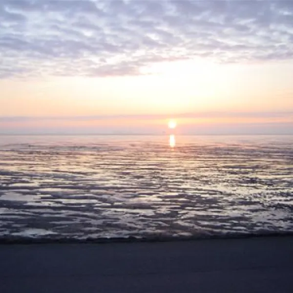 camping-am-deich-nordsee-krummhrnupleward-cfk09