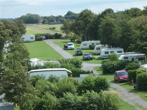 camping-am-deich-nordsee-krummhrnupleward-gtoo7