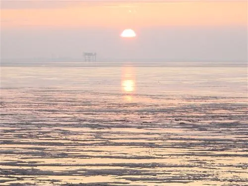 camping-am-deich-nordsee-krummhrnupleward-nwykc
