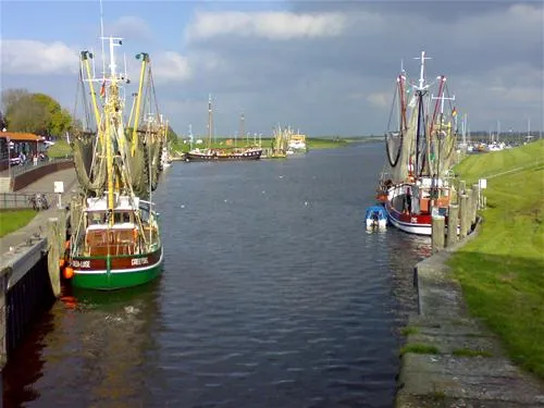 camping-am-deich-nordsee-krummhrnupleward-xemym