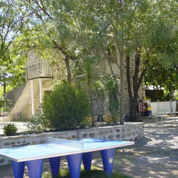 camping-le-pin-parasol-st-thibery-docdm