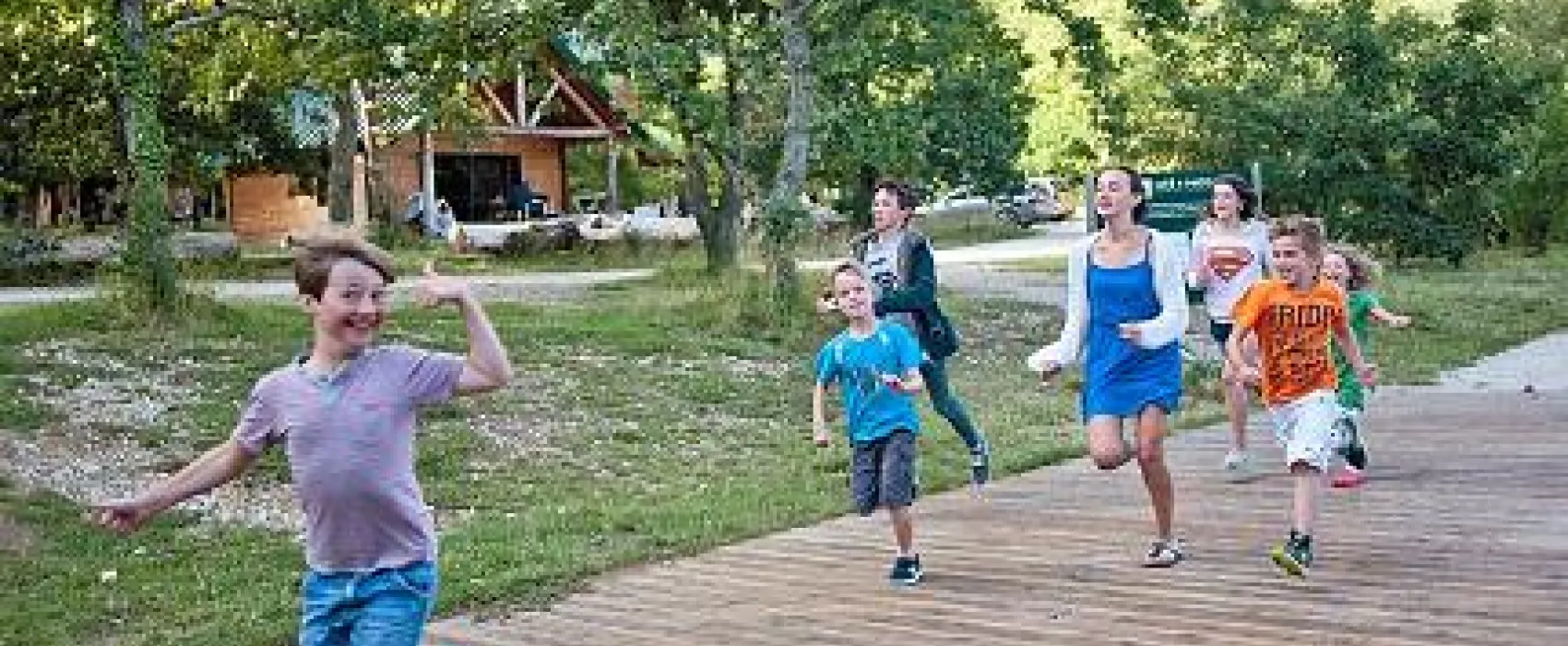 Camping Huttopia Dieulefit