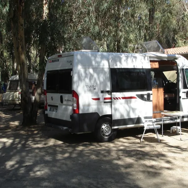 camping-les-mimosas-ajaccio-zlzem