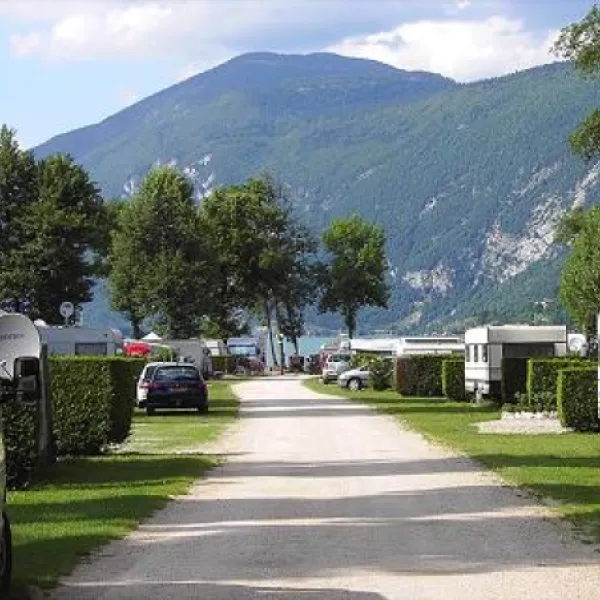 camping-les-peupliers-savoie-12zkb