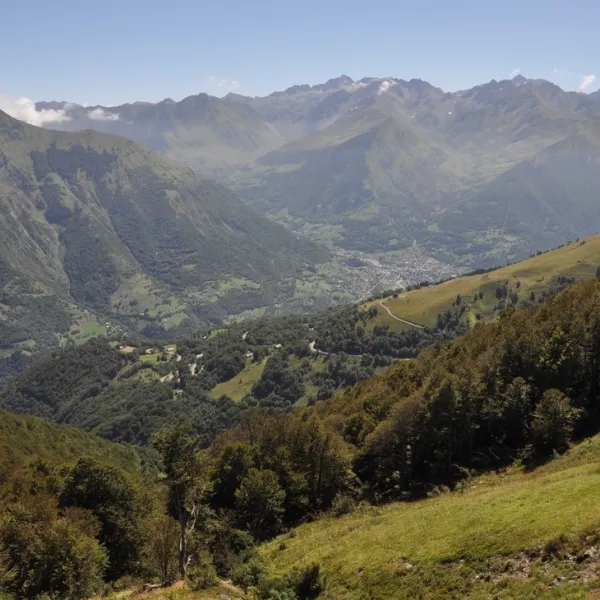 international-luz-ardiden-st-sauveur-w1nwn