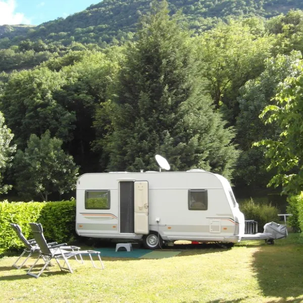 international-luz-ardiden-st-sauveur-wdy9k