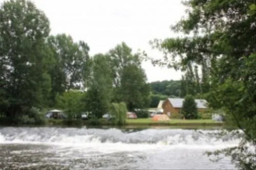 camping-les-rochers-des-parcs-le-vey-hbcd7
