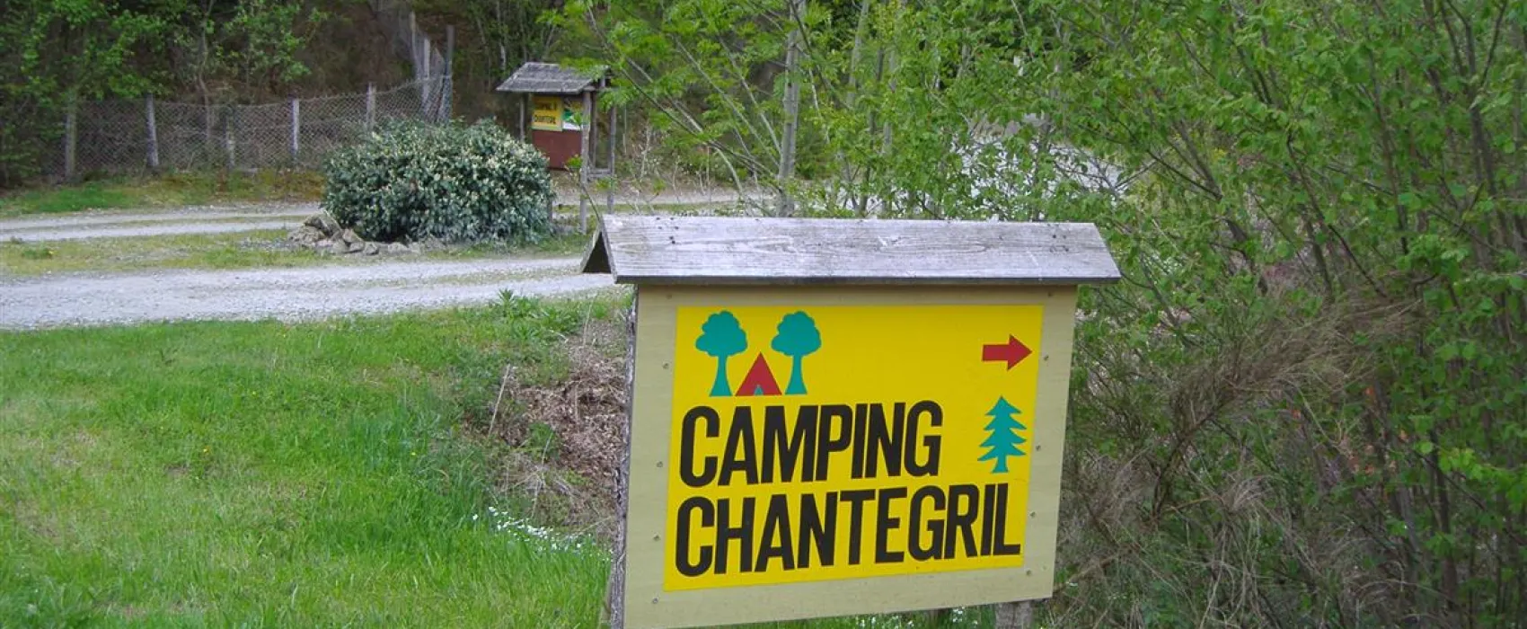 Camping aire naturelle Chantegril  