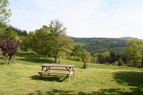 domaine-lacanal-nages-bfbky