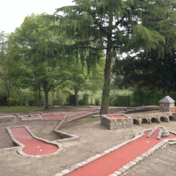 camping-municipal-le-sans-souci-fresnay-sur-sarthe-wkdsh