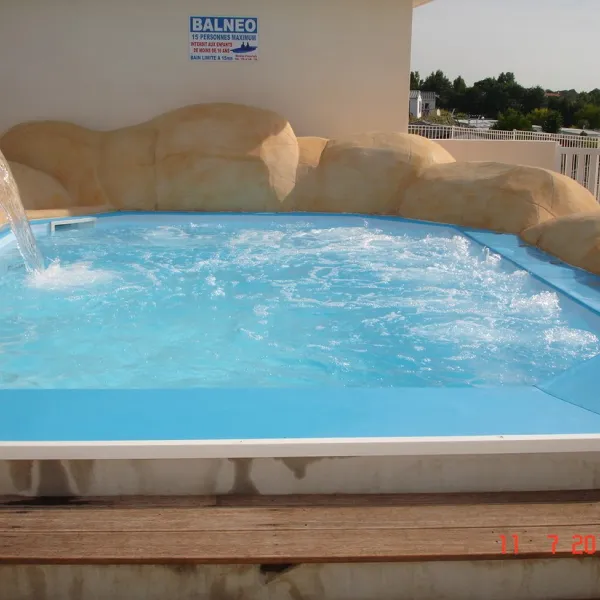 camping-la-riviera-st-michel-chef-chef-ncvij