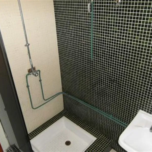 camping-municipal-de-la-hallerais-taden-70slq