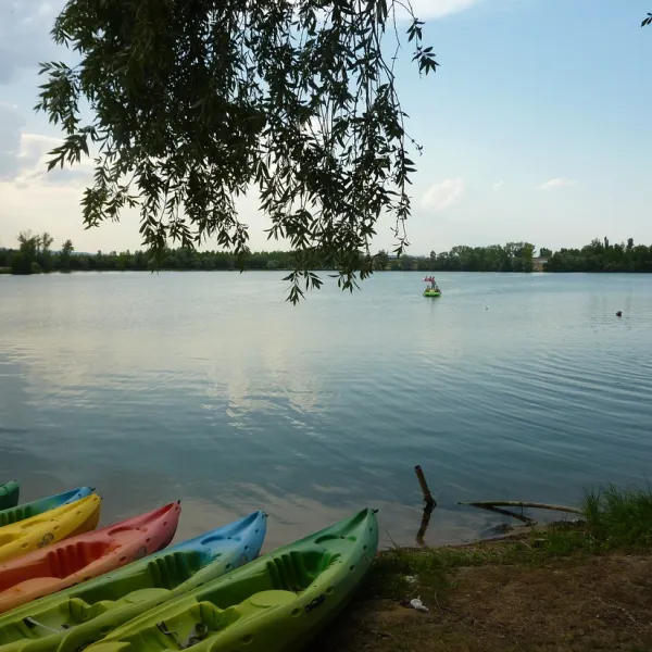 base-de-loisirs-du-lac-de-cormoranche-cormoranche-sur-saone-savoie-nptzz
