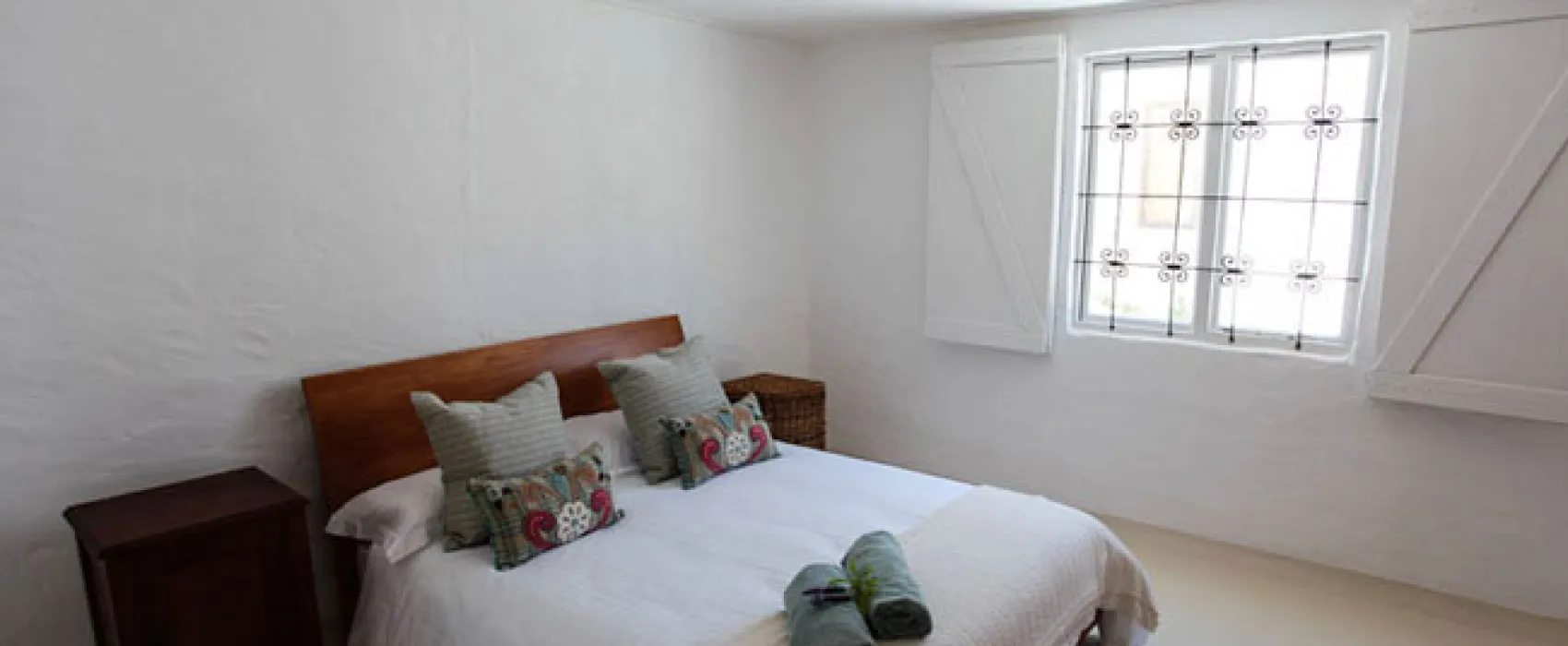 Captains Cabin