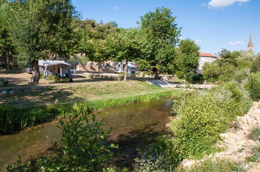 la-claysse-st-sauveur-de-cruziegraveres-ardeche-gmm4k