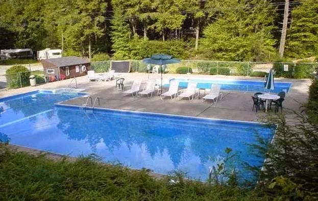 hemlock-hill-camp-resort-litchfield-nt2wy