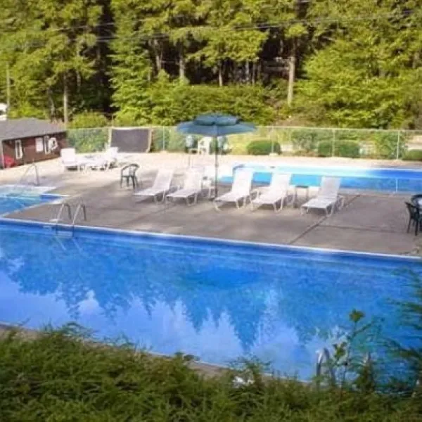 hemlock-hill-camp-resort-litchfield-nt2wy