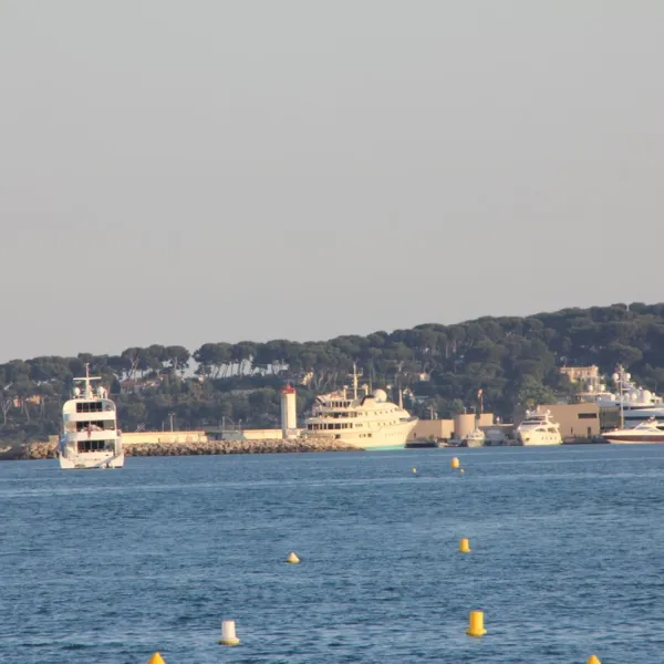 antipolis-antibes-alpes-maritimes-aygaj