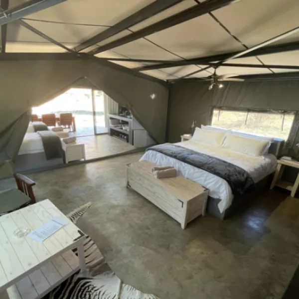 newburg-luxury-bush-tents-elandsfontein-farm-cyferfontein-road-hr9q3