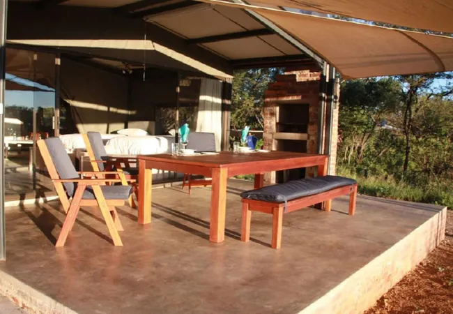 newburg-luxury-bush-tents-elandsfontein-farm-cyferfontein-road-niu5r