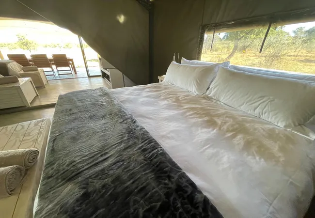 newburg-luxury-bush-tents-elandsfontein-farm-cyferfontein-road-uqoth