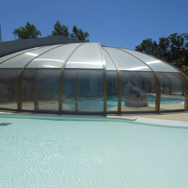 helios-vias-plage-fu6qq