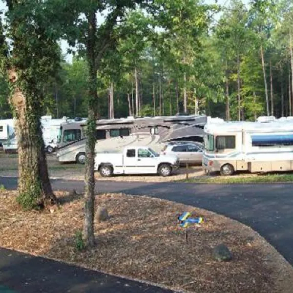 Cross Winds Family Campground