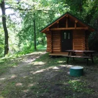 beaver-creek-canoe-rental-campground-cabins-brown-branch-xpshi