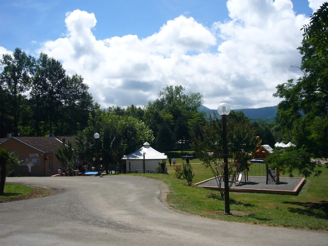 daudinac-les-bains-st-girons-bubxz