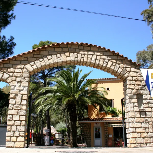 domaine-du-ceinturon-iii-hyeres-z8s3i