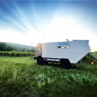 purple-eye-estate-camp-winery-jokas-daniovgrad-5bpdz
