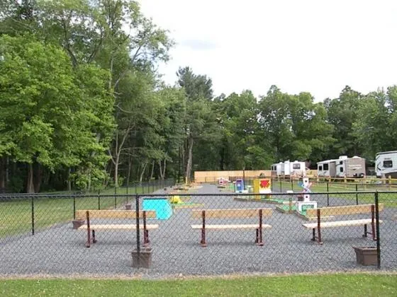 sandy-pines-rv-resort-hopkins-3gcku