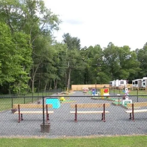 sandy-pines-rv-resort-hopkins-3gcku