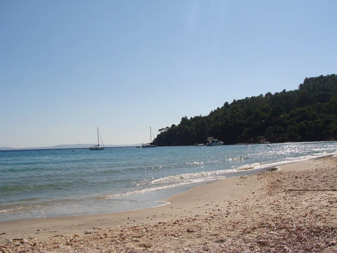 parc-camping-de-pramousquier-le-lavandou-var-iwgwo