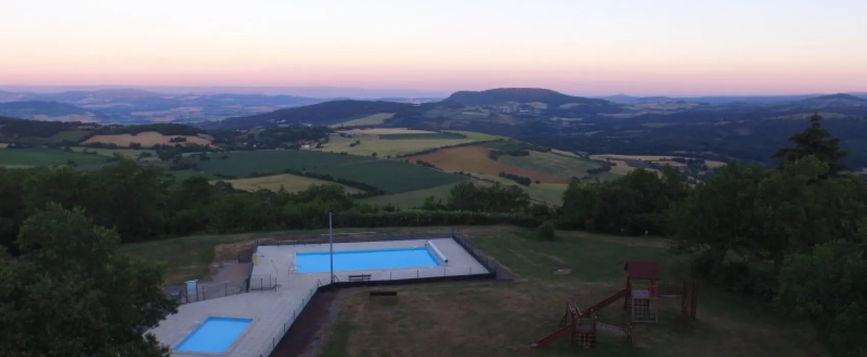 Camping Naturiste La Serre De Portelas