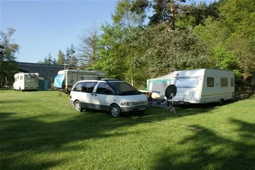 camping-pont-de-braye-chastanier-fmlb0