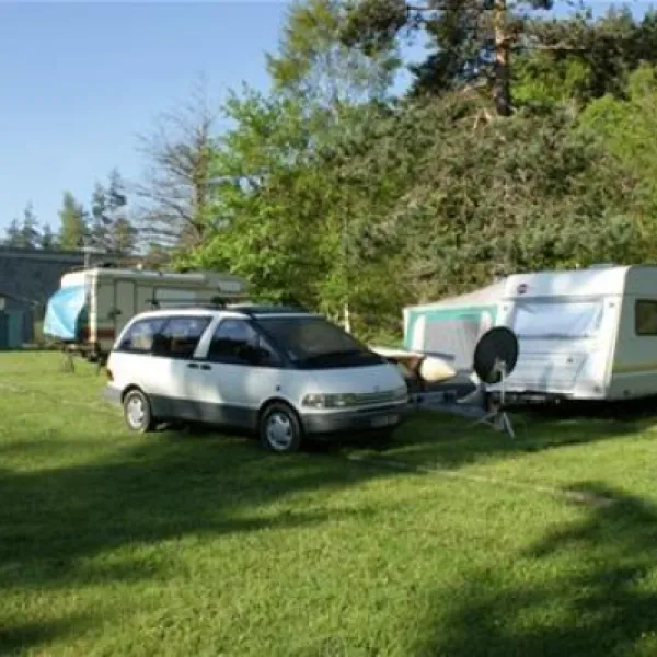 camping-pont-de-braye-chastanier-fmlb0