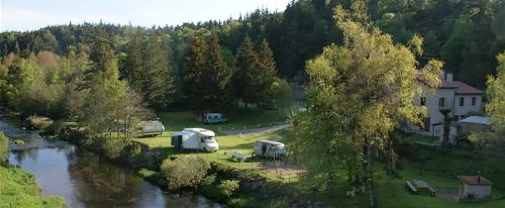 Camping Pont De Braye