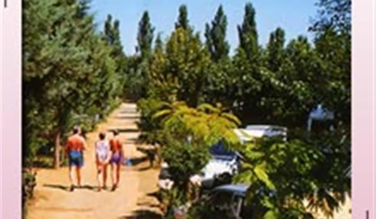 camping-le-rebau-montblanc-1aklv