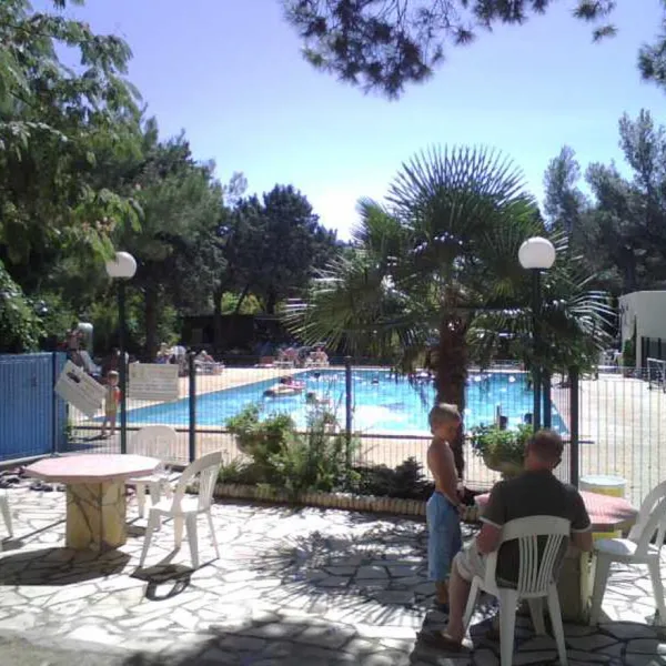 camping-le-rebau-montblanc-qeuak