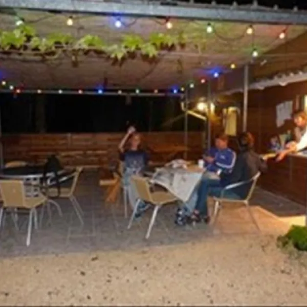 camping-du-basmeygnaud-valeuil-qp2ic