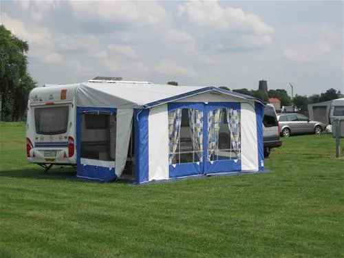 rheincamping-meerbusch-meerbusch-langstkierst-fuajt