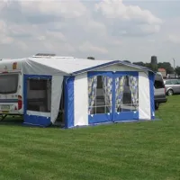 rheincamping-meerbusch-meerbusch-langstkierst-fuajt