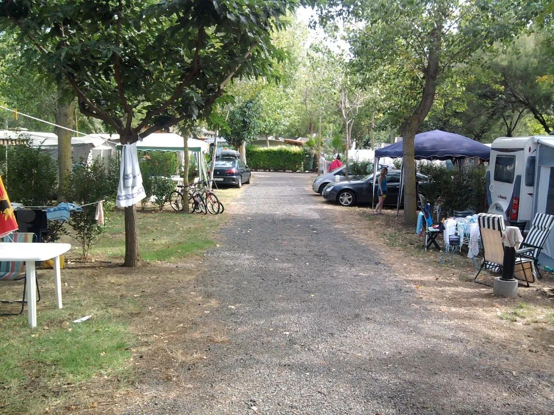 camping-les-salisses-vias-plage-kcx9n