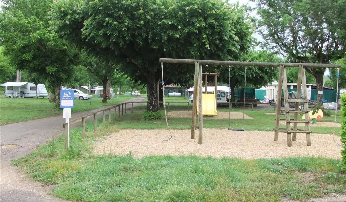 flower-camping-les-ondines-souillac-cmy92