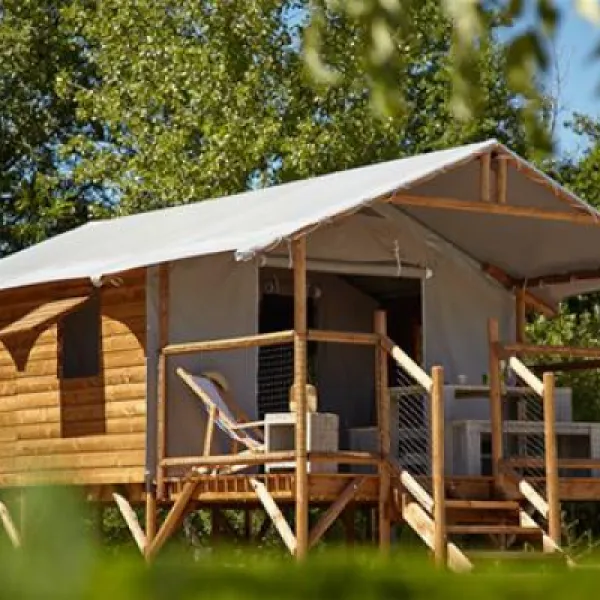 flower-camping-les-ondines-souillac-kw397