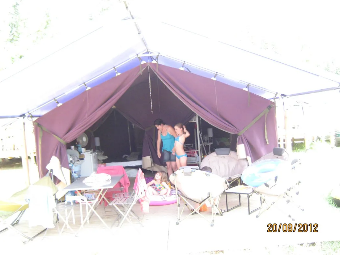 flower-camping-les-ondines-souillac-ry48t