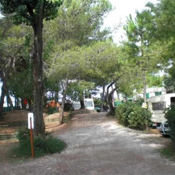 camping-villaggio-turistico-europa-grado-a6mwv